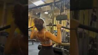 Back Day at the Gym! Hourglass ⌛️ figure training ????????