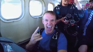 Streetbike Tommy Skydive | Remembering Roner