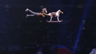 Dusty Wygle: World's First Rocking Horse Double Grab