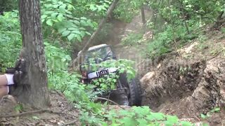Gary almost rolls his Crazy 'Horse Kustoms Jeep on Cable Hill