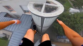 Parkour and Freerunning  - Extreme Stunts