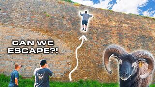 STUCK in Prison Moat - Climbing ESCAPE ????????