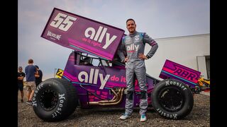 Alex Bowman goes Sprint Car Racing