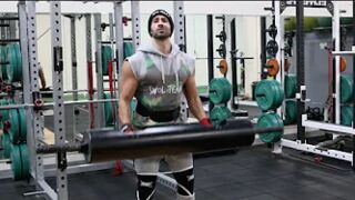 How To Be A Powerlifter