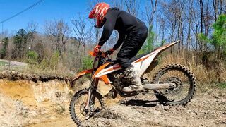 Dirt Bike Freeriding Moments