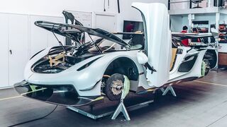 How to build a 300mph Koenigsegg Jesko | Top Gear