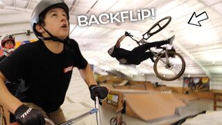 TEACHING MY FRIENDS HOW TO BACK FLIP!