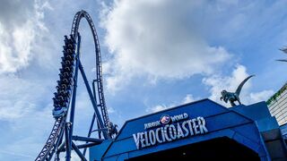 Velocicoaster Ride Review & Off Ride Shots! Universal Orlando Jurassic Park Roller Coaster!